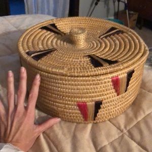 Mexican woven basket with lid